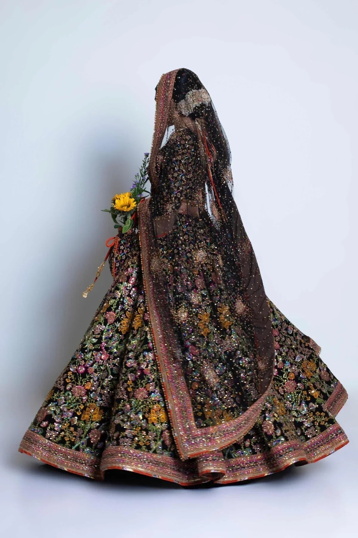 FAHAD HUSSAYN- NAUSHAYZ